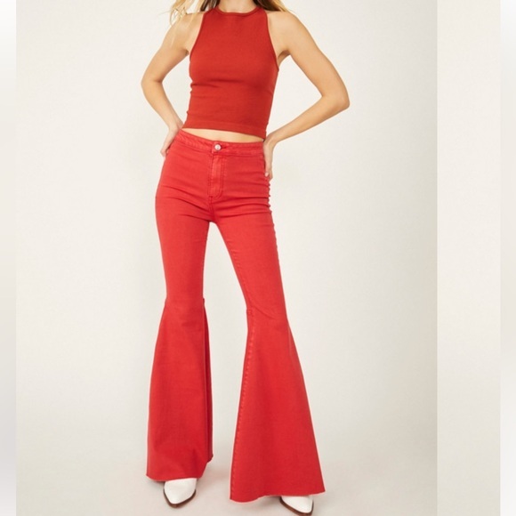 Free People Pants - FREE PEOPLE NWOT Just Float On Flare Jeans Size 29